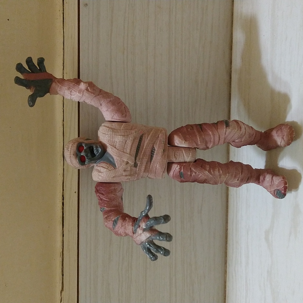Vintage 1993 Tales From the Crypt Mummy With Lever Movable Arms & Eyes Figure